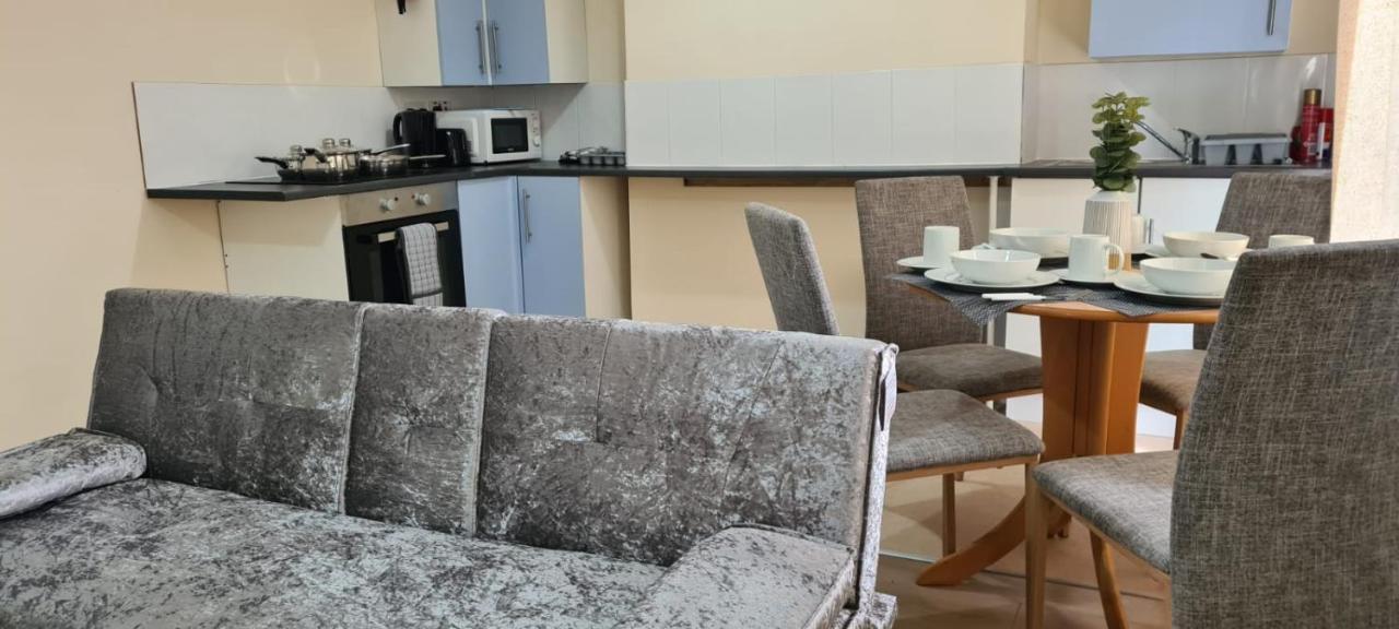 Arise Comfort Apartment - Clarendon Road Blackpool City Centre Buitenkant foto